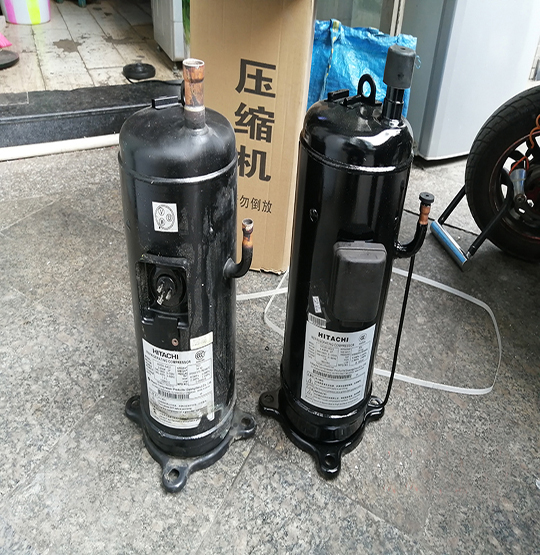 万柏林中央空调压缩机的更换维修